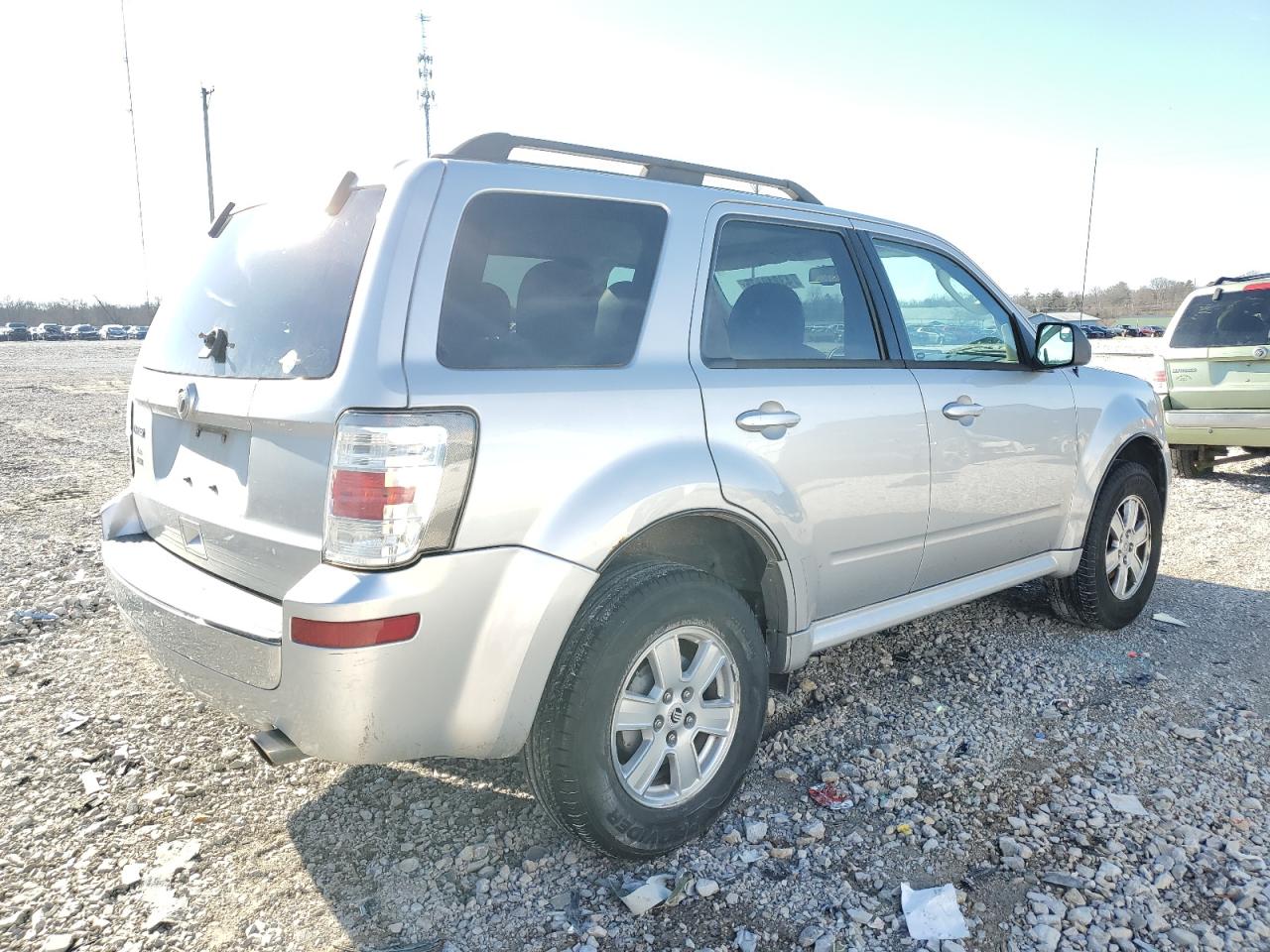 2010 Mercury Mariner - Image 3