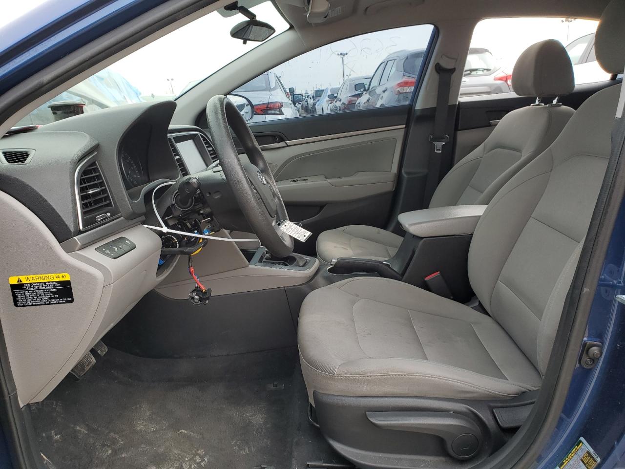2018 Hyundai Elantra - Image 7