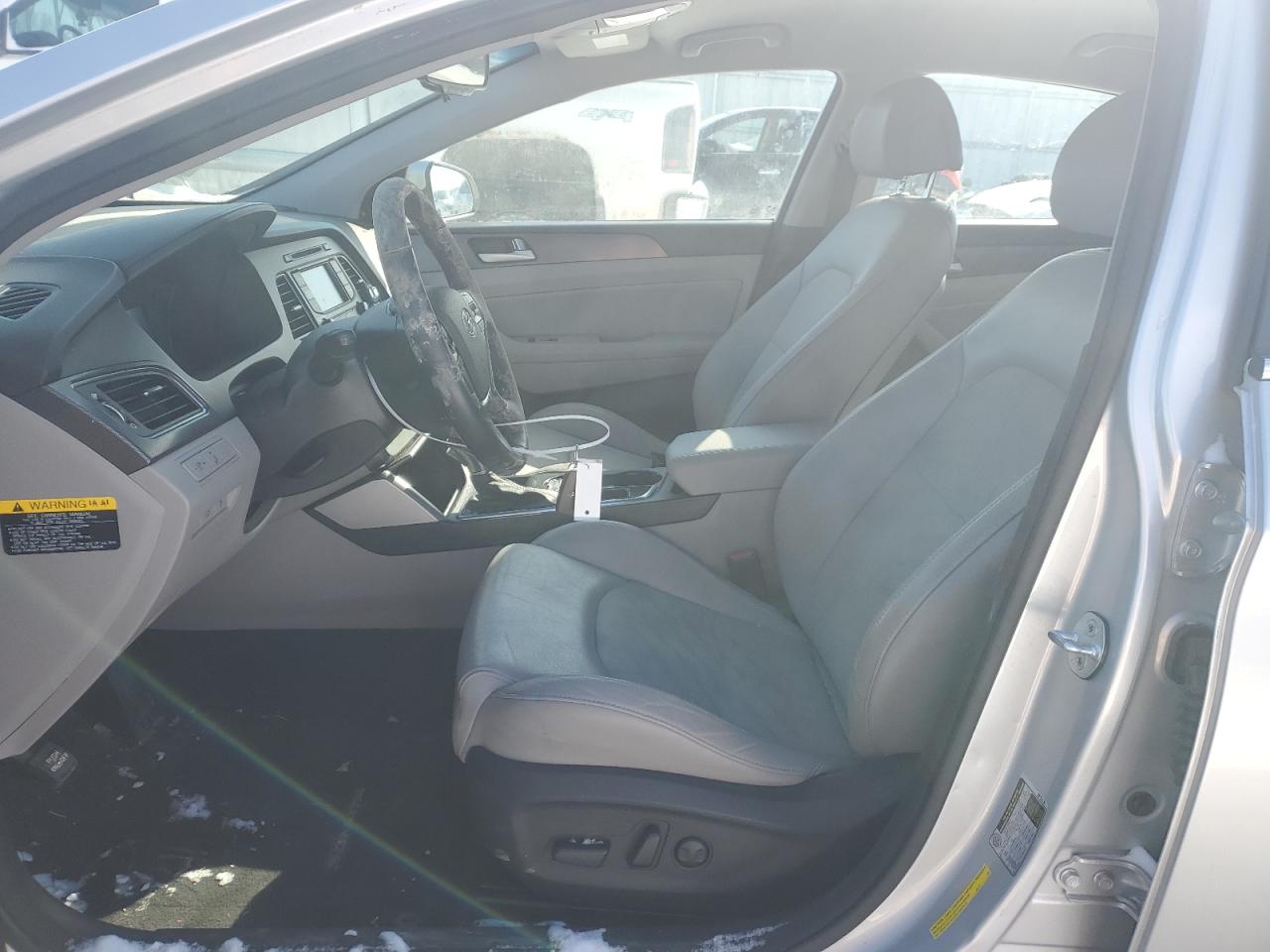 2015 Hyundai Sonata - Image 7