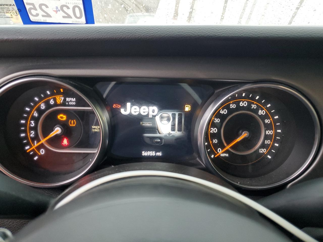 2021 Jeep Gladiator - Image 9