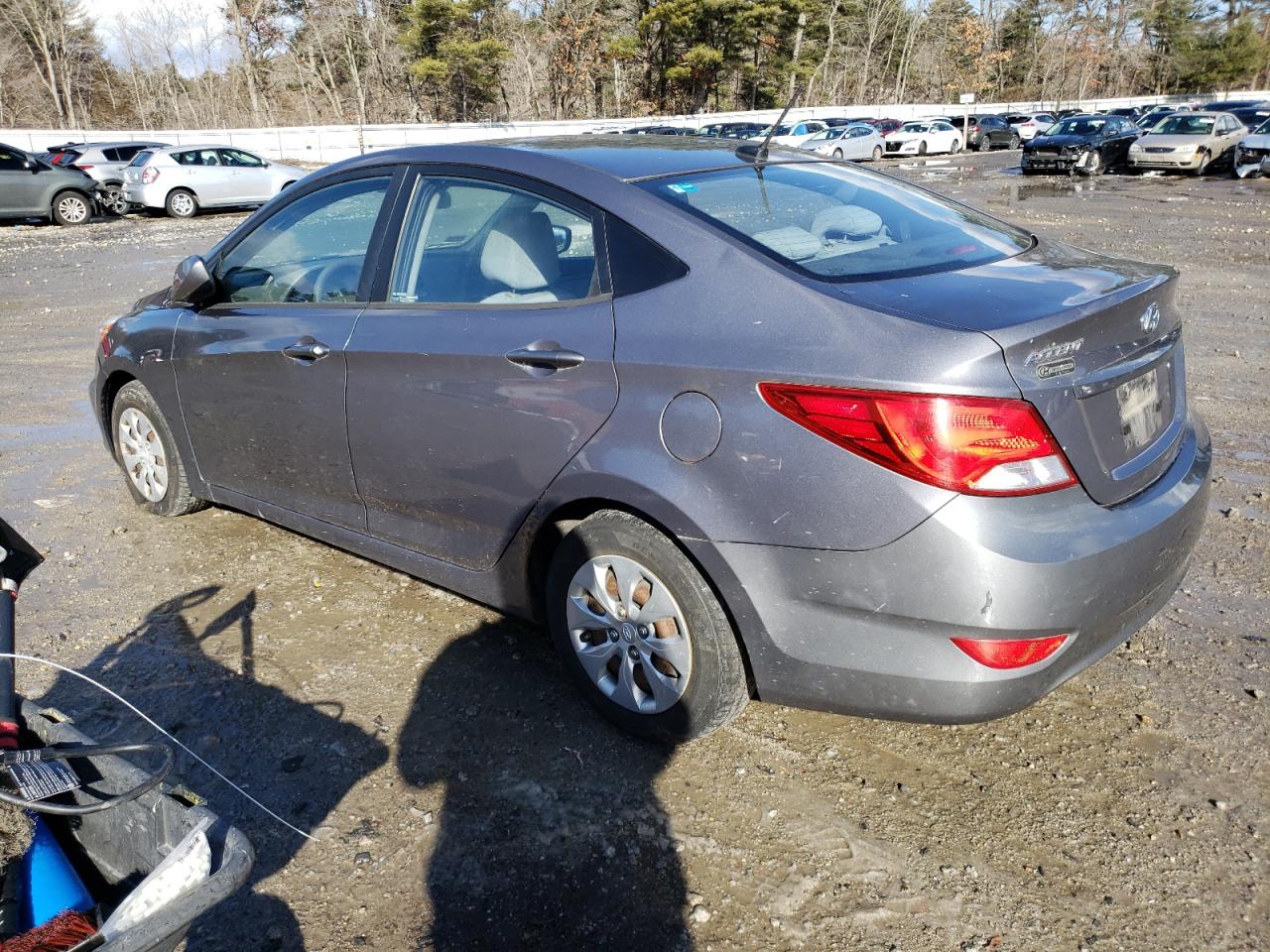 2015 Hyundai Accent - Image 2