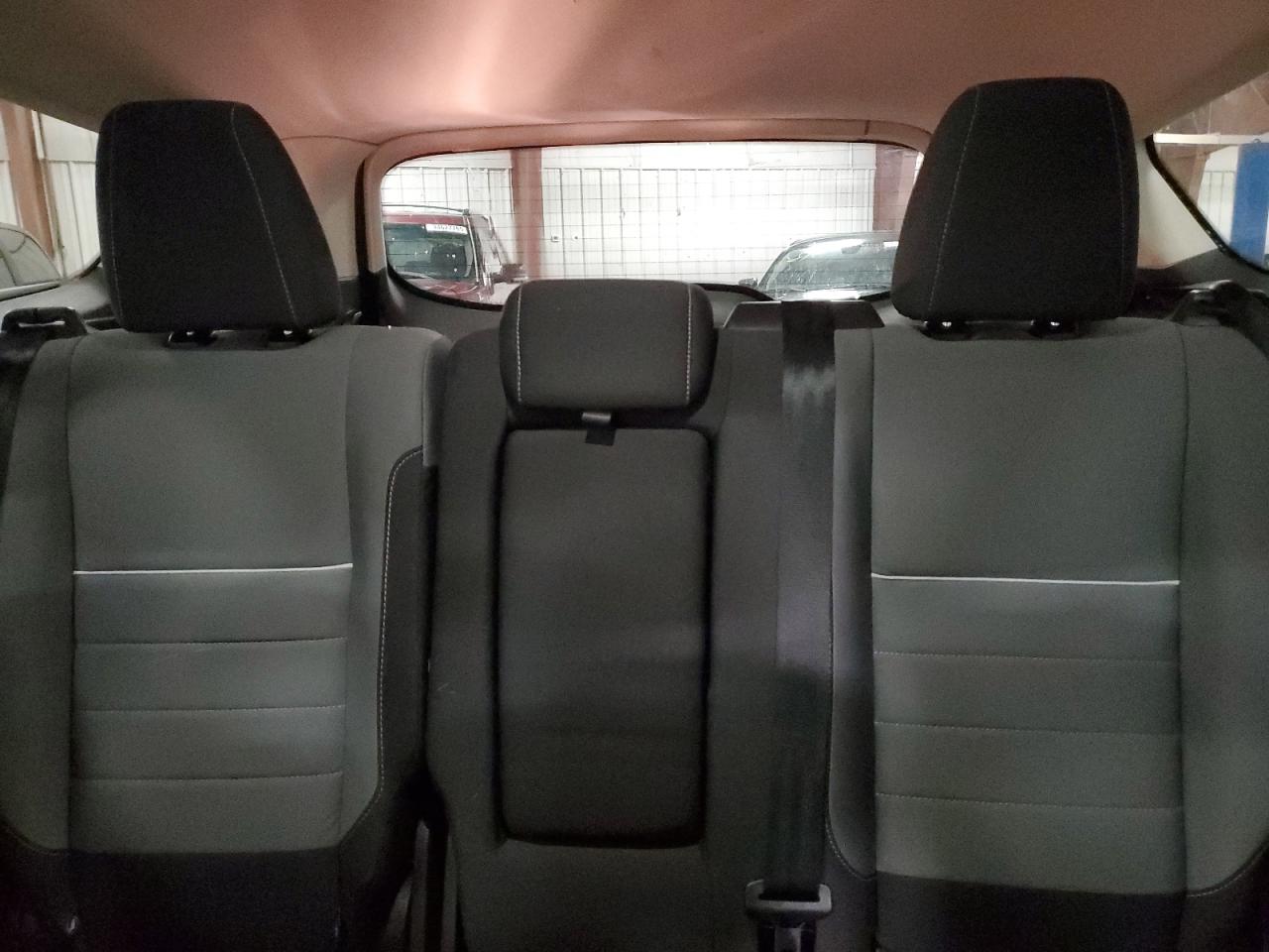 2015 Ford Escape - Image 10