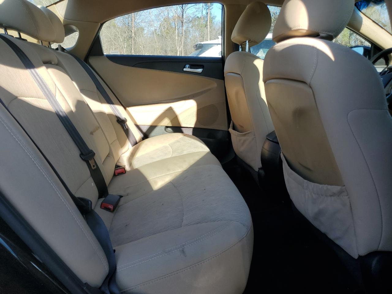 2012 Hyundai Sonata - Image 10