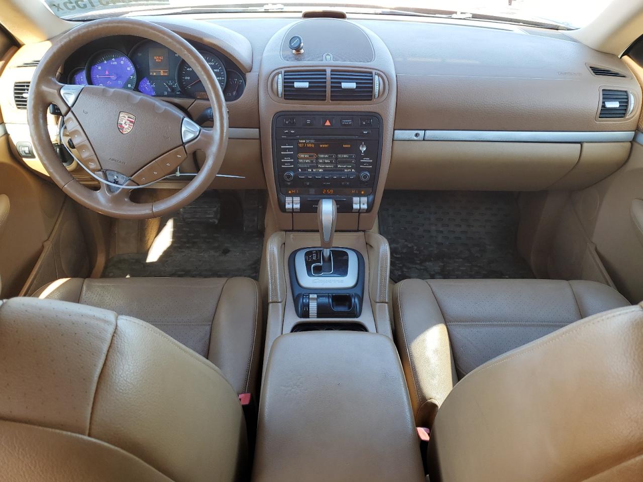 2010 Porsche Cayenne - Image 8
