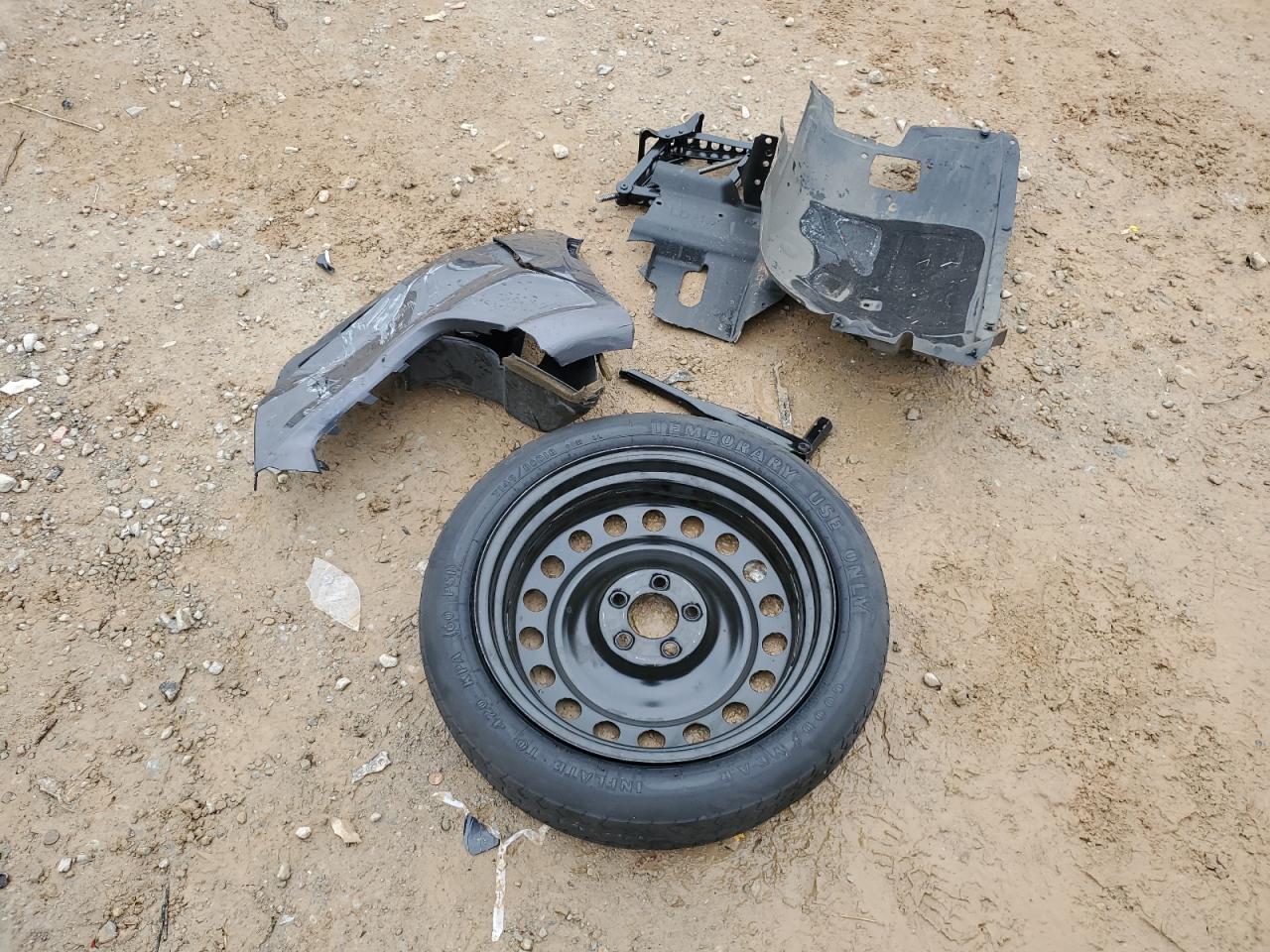 2018 Dodge Charger - Image 12