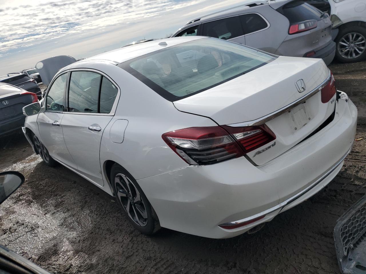 2016 Honda Accord - Image 2