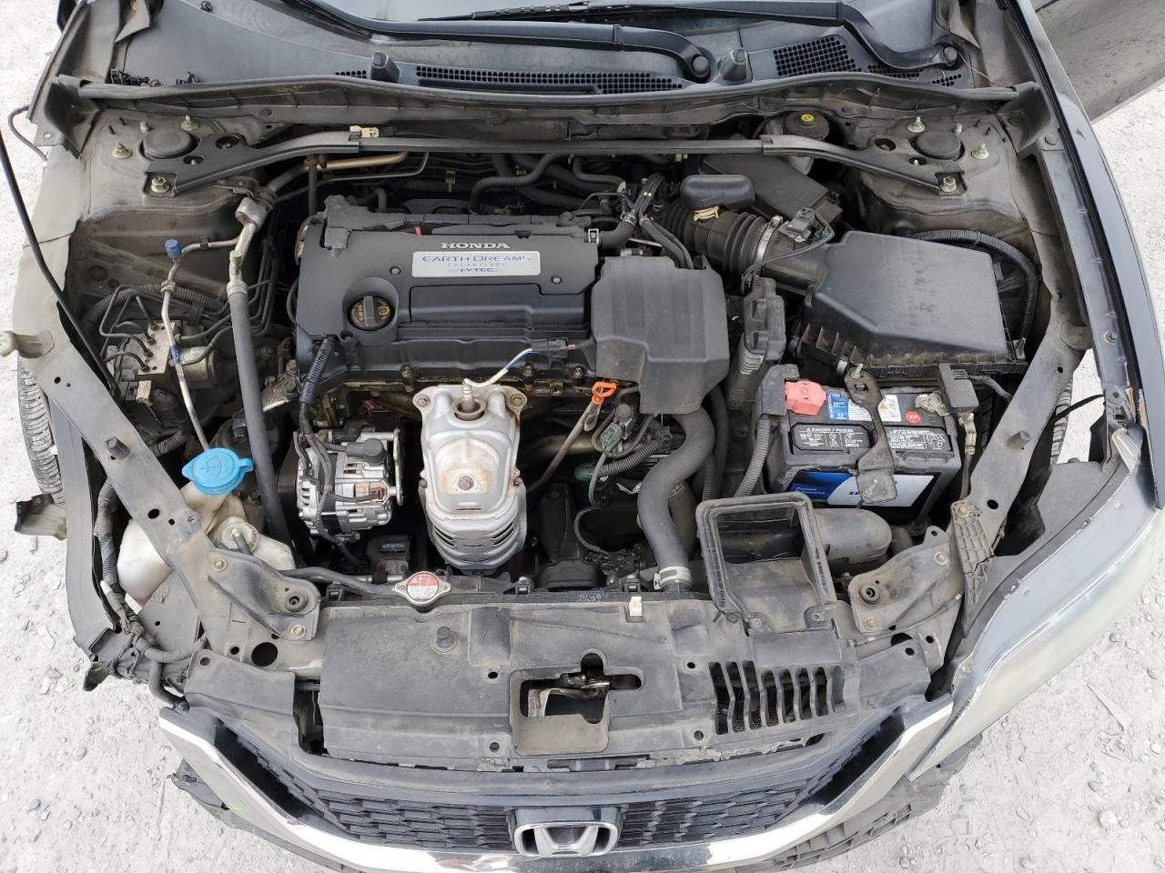 2013 Honda Accord - Image 11