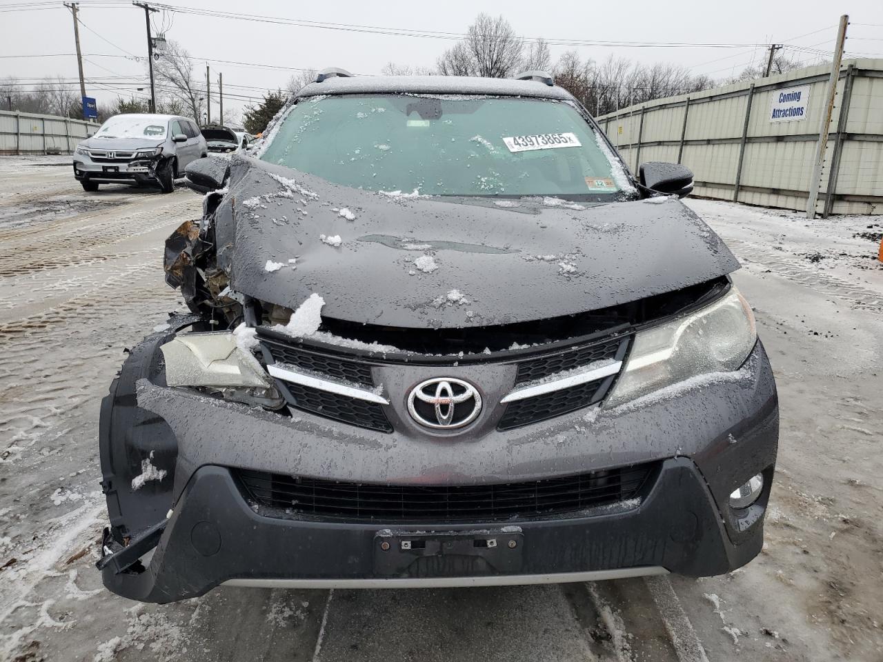 2015 Toyota RAV 4 - Image 5
