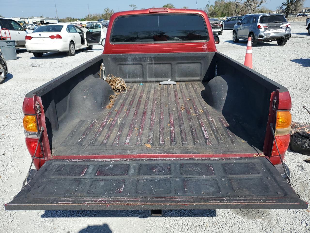 2003 Toyota Tacoma - Image 10