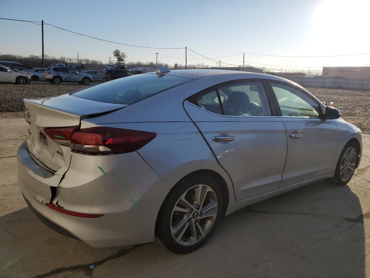 2017 Hyundai Elantra - Image 3
