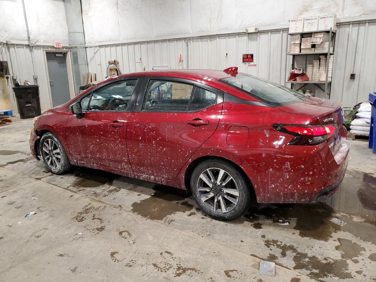 2021 Nissan Versa - Image 2