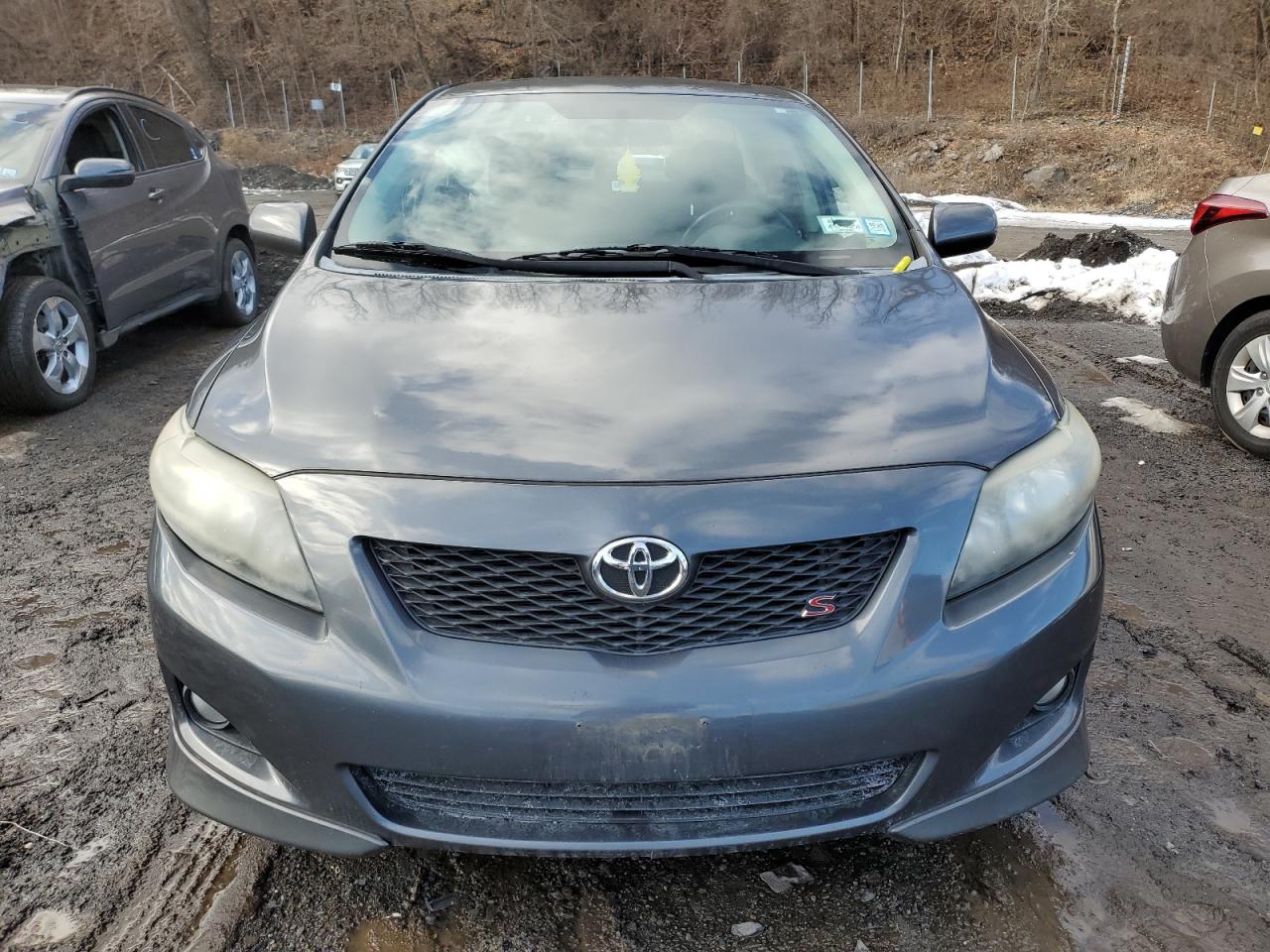 2010 Toyota Corolla - Image 5