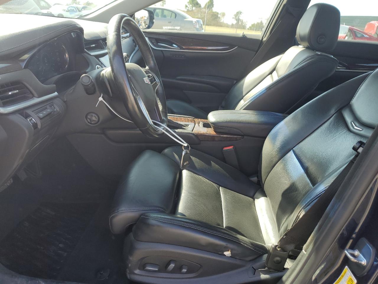 2016 Cadillac XTS - Image 7