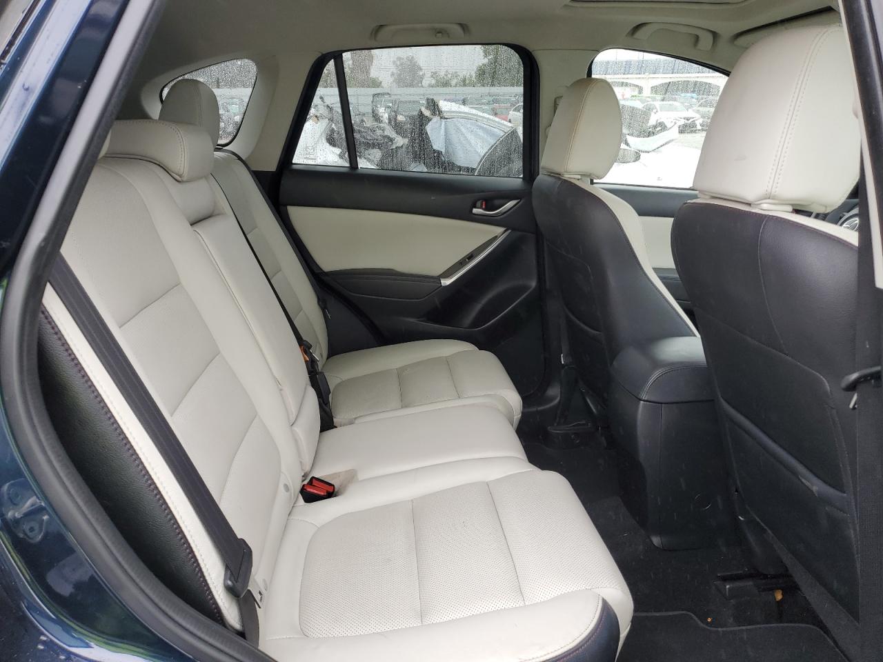 2016 Mazda CX-5 - Image 11