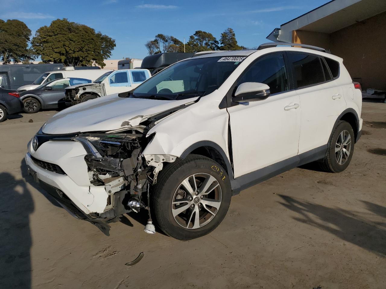 2016 Toyota RAV 4 - Image 1