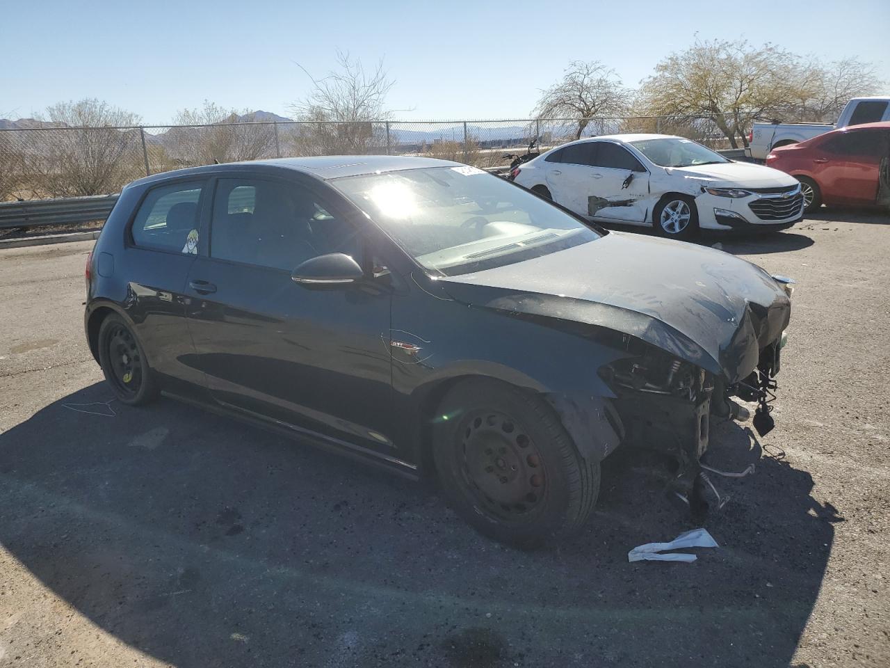 2015 Volkswagen GTI - Image 4