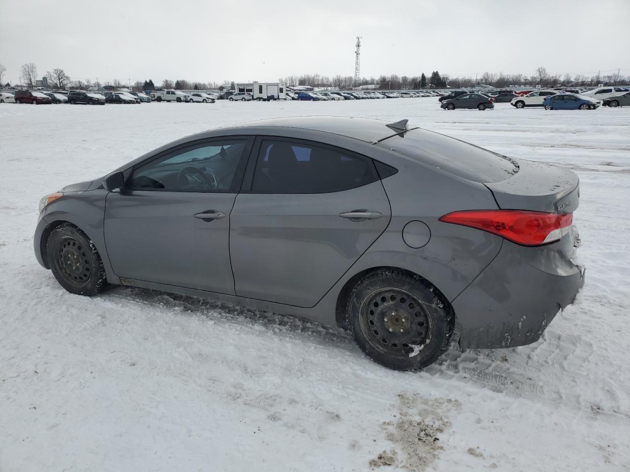 2012 Hyundai Elantra - Image 2