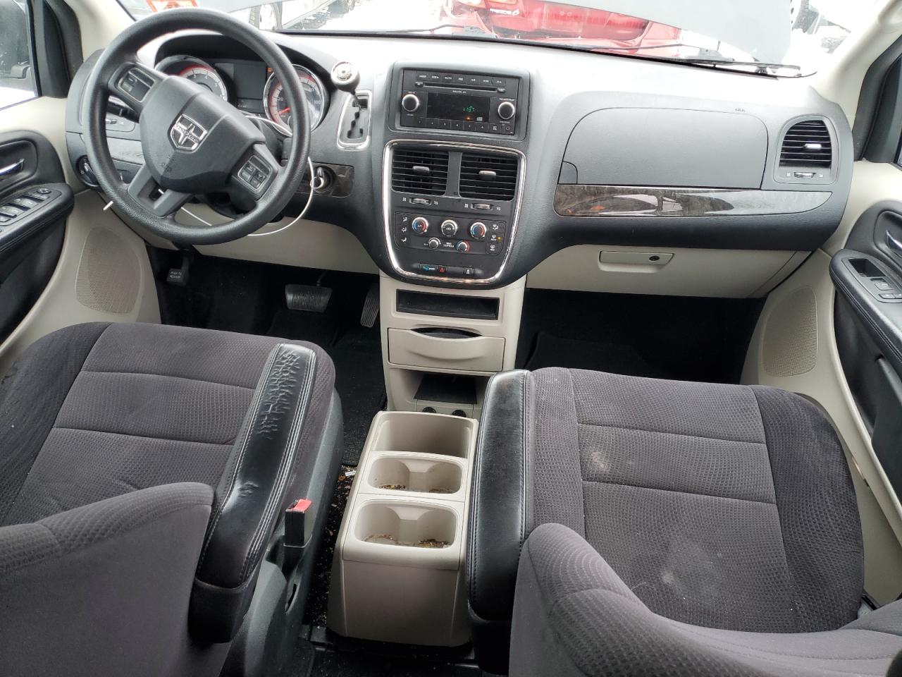 2011 Dodge Caravan - Image 8