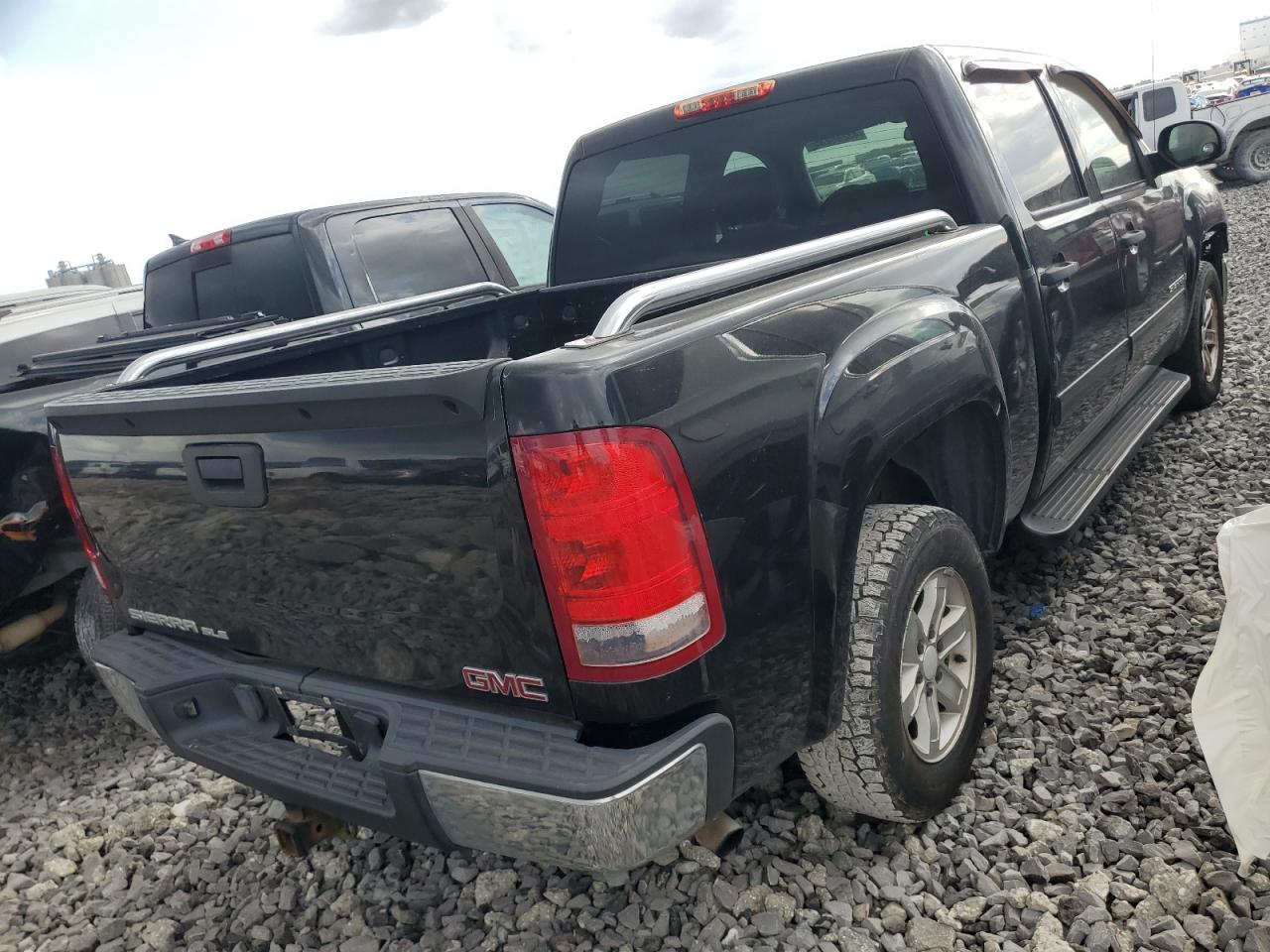 2008 GMC Sierra - Image 3