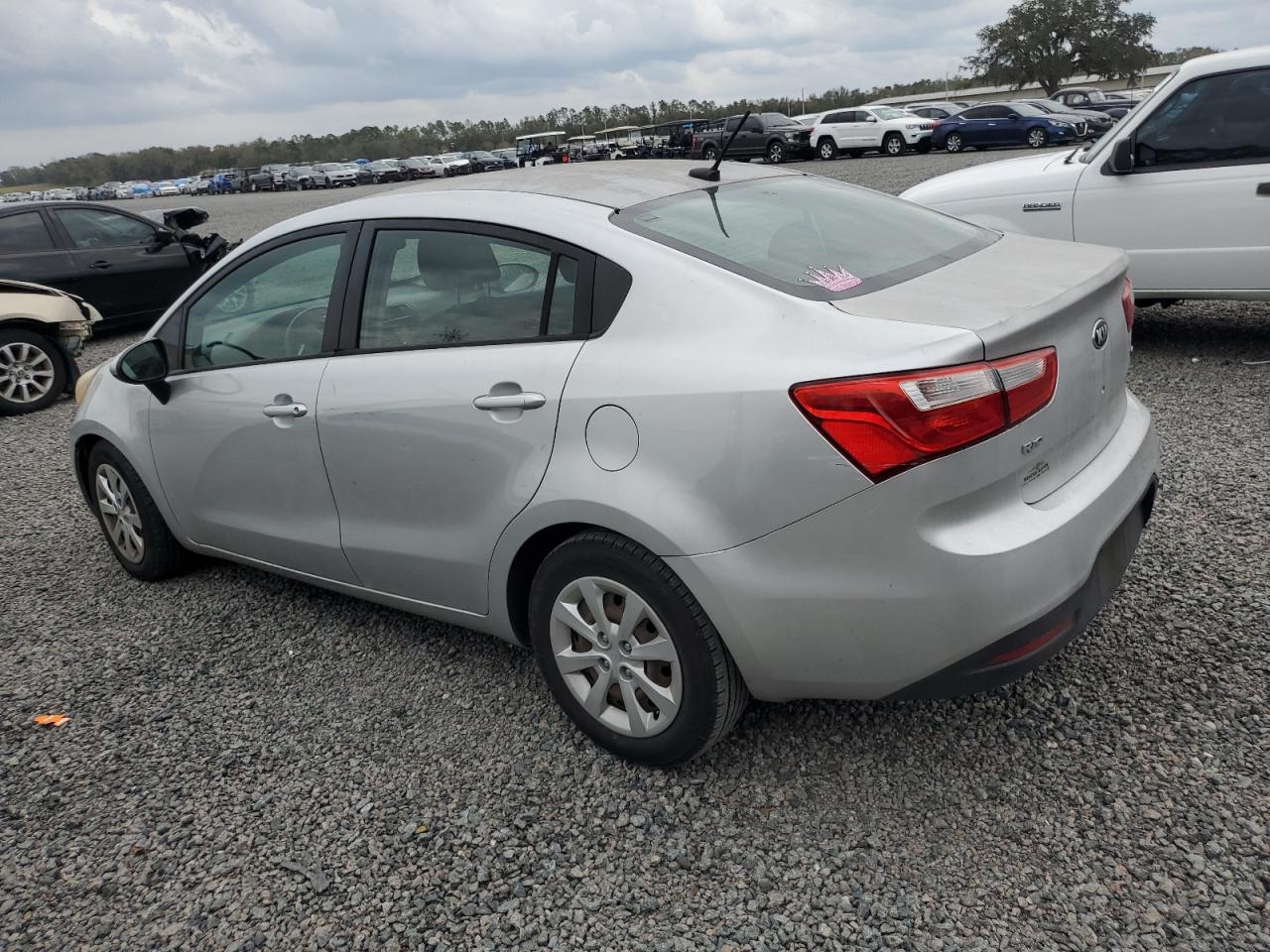 2014 Kia Rio - Image 2