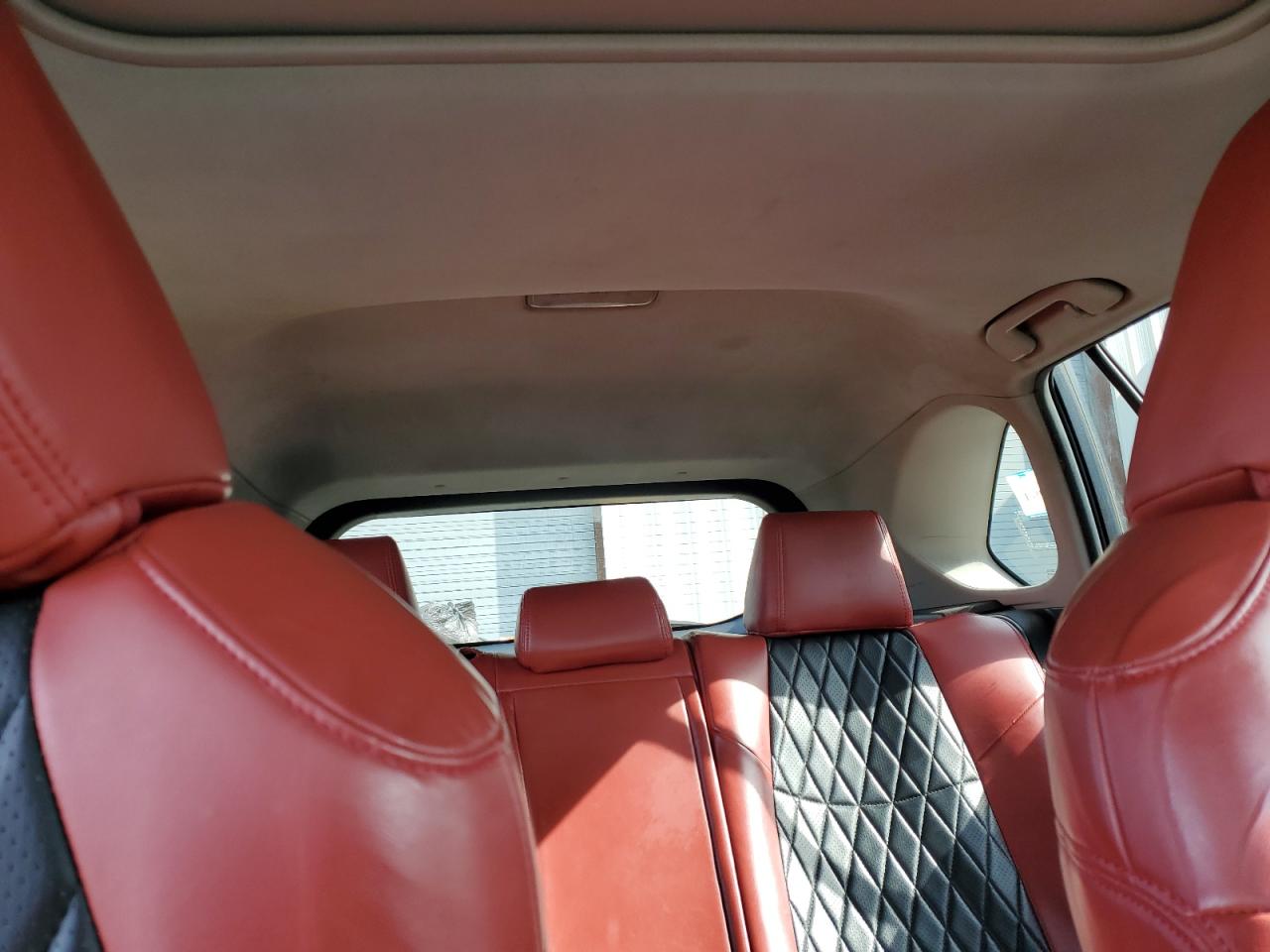 2020 Toyota RAV 4 - Image 10