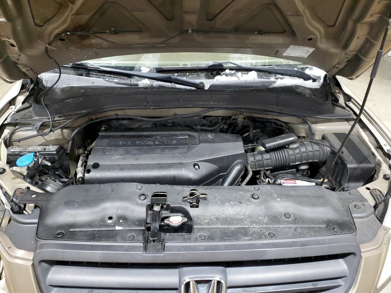 2004 Honda Pilot - Image 12