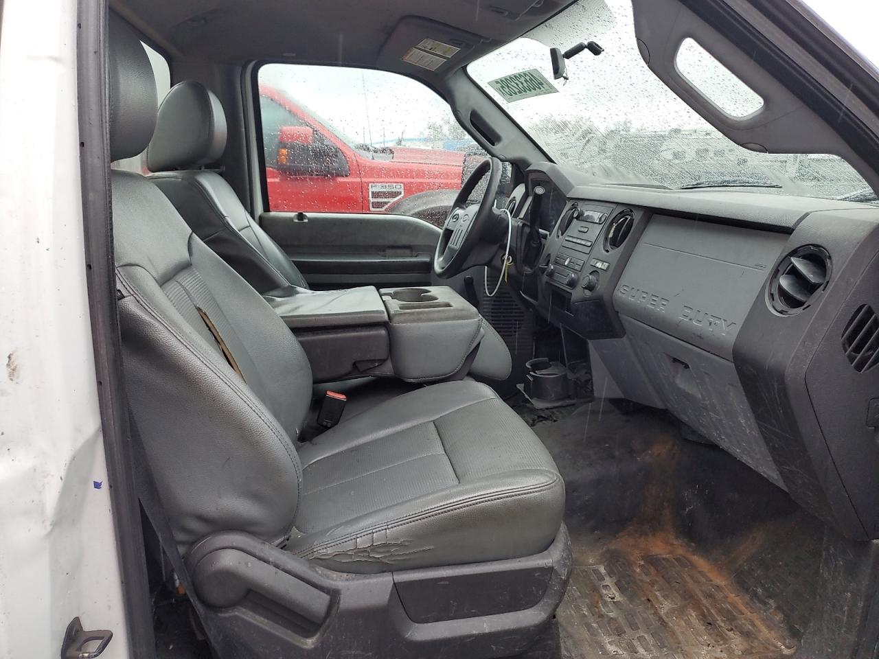 2016 Ford F250 - Image 5