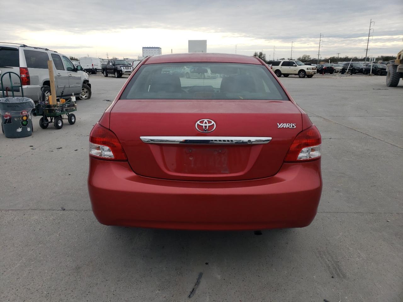 2012 Toyota Yaris - Image 6
