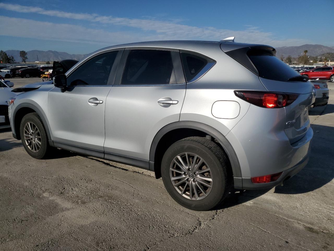 2018 Mazda CX-5 - Image 2