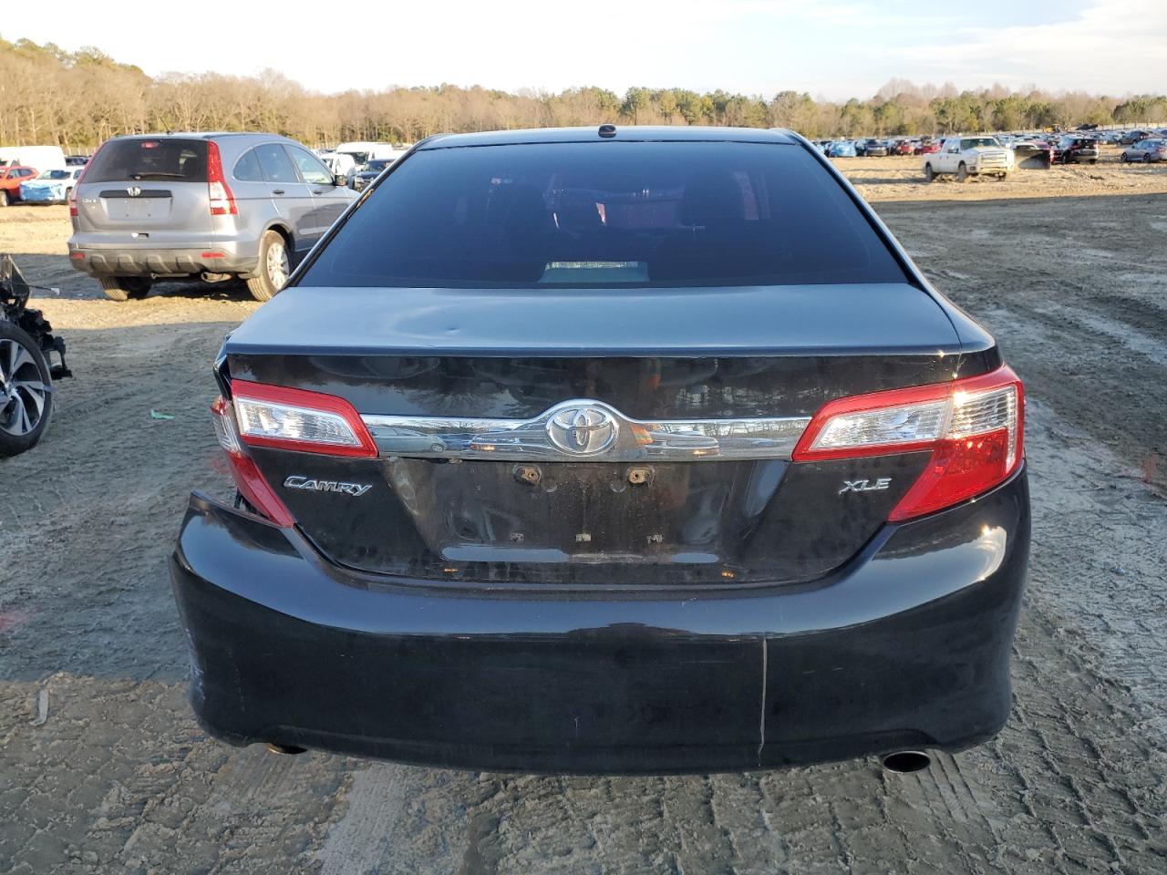 2012 Toyota Camry - Image 6