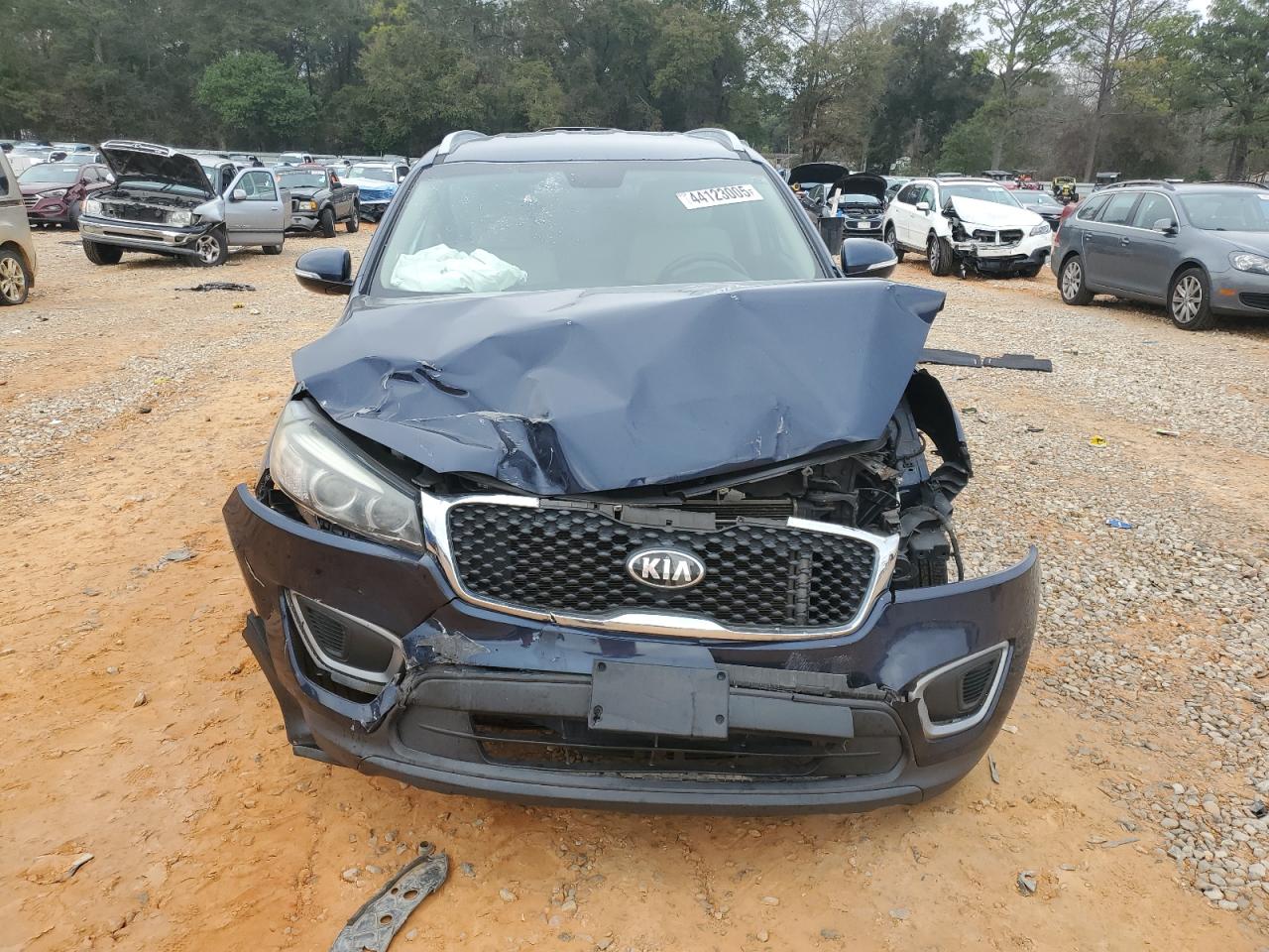 2017 Kia Sorento - Image 5