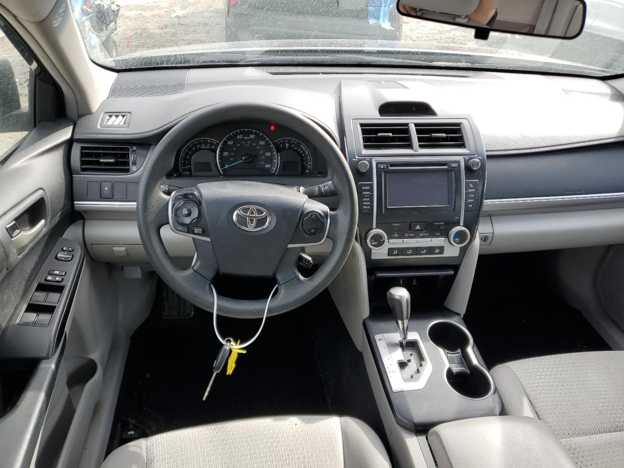 2012 Toyota Camry - Image 8