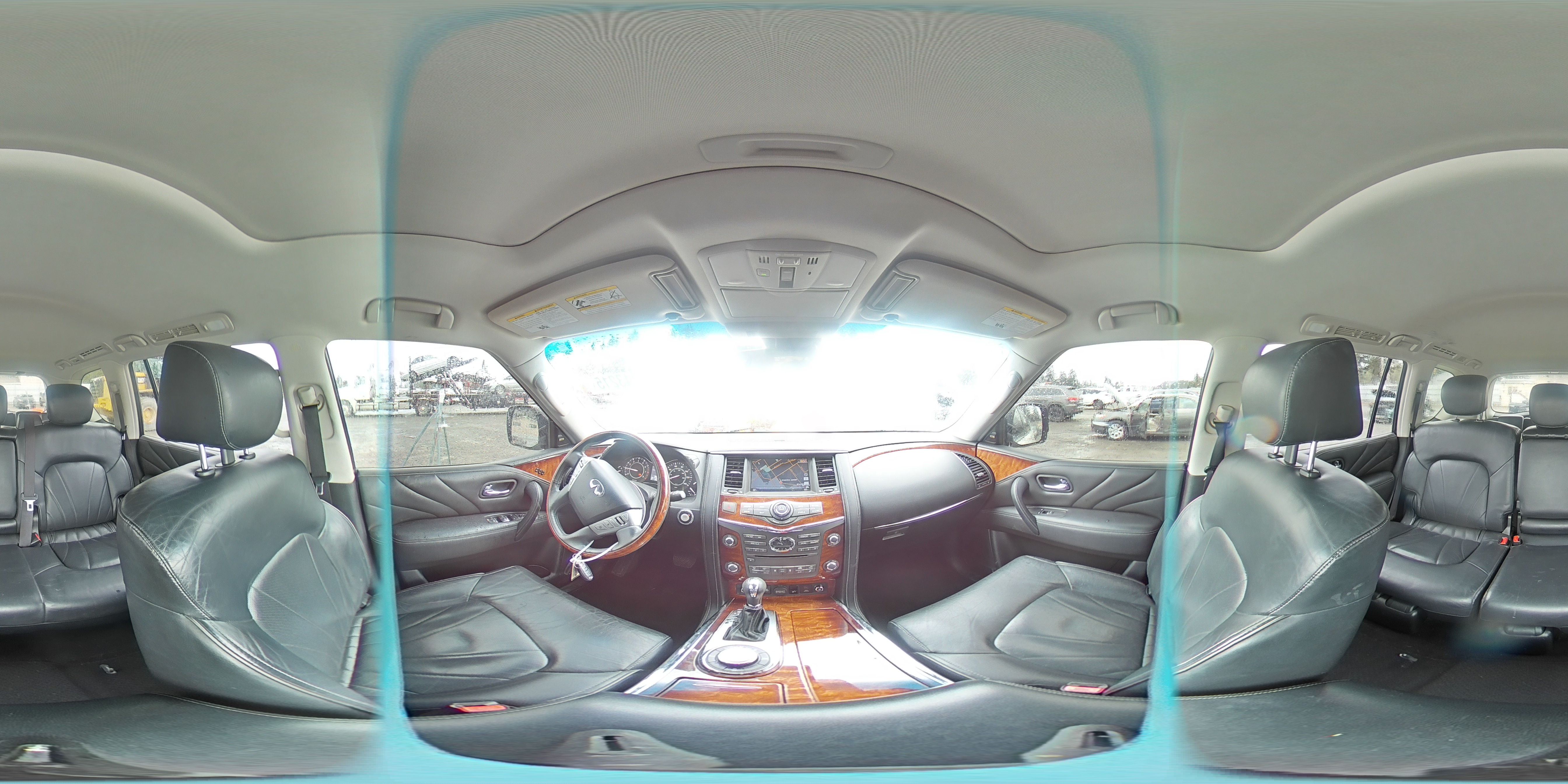 2016 Infiniti QX80 - Image 14