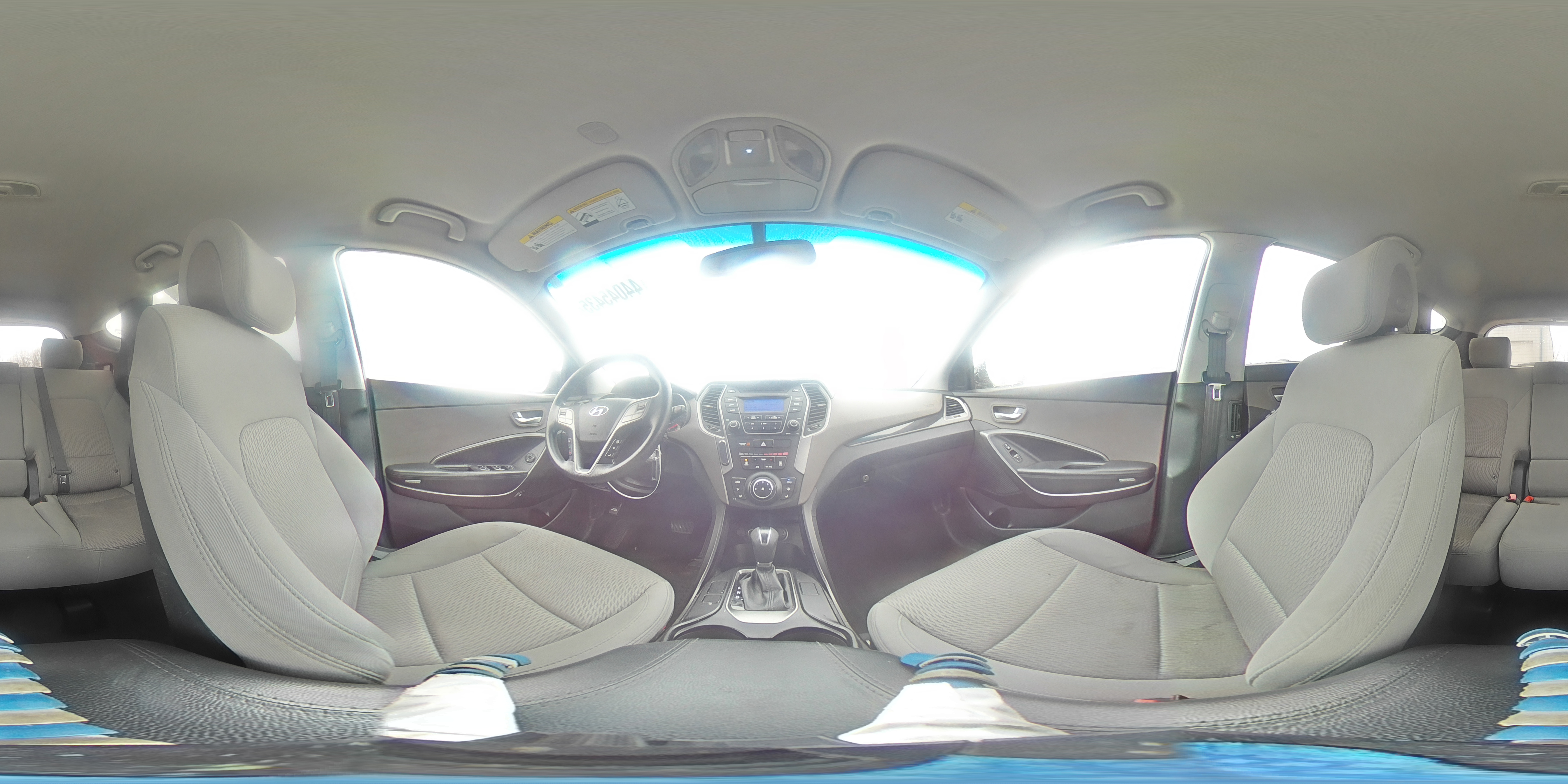 2013 Hyundai Santa Fe - Image 14