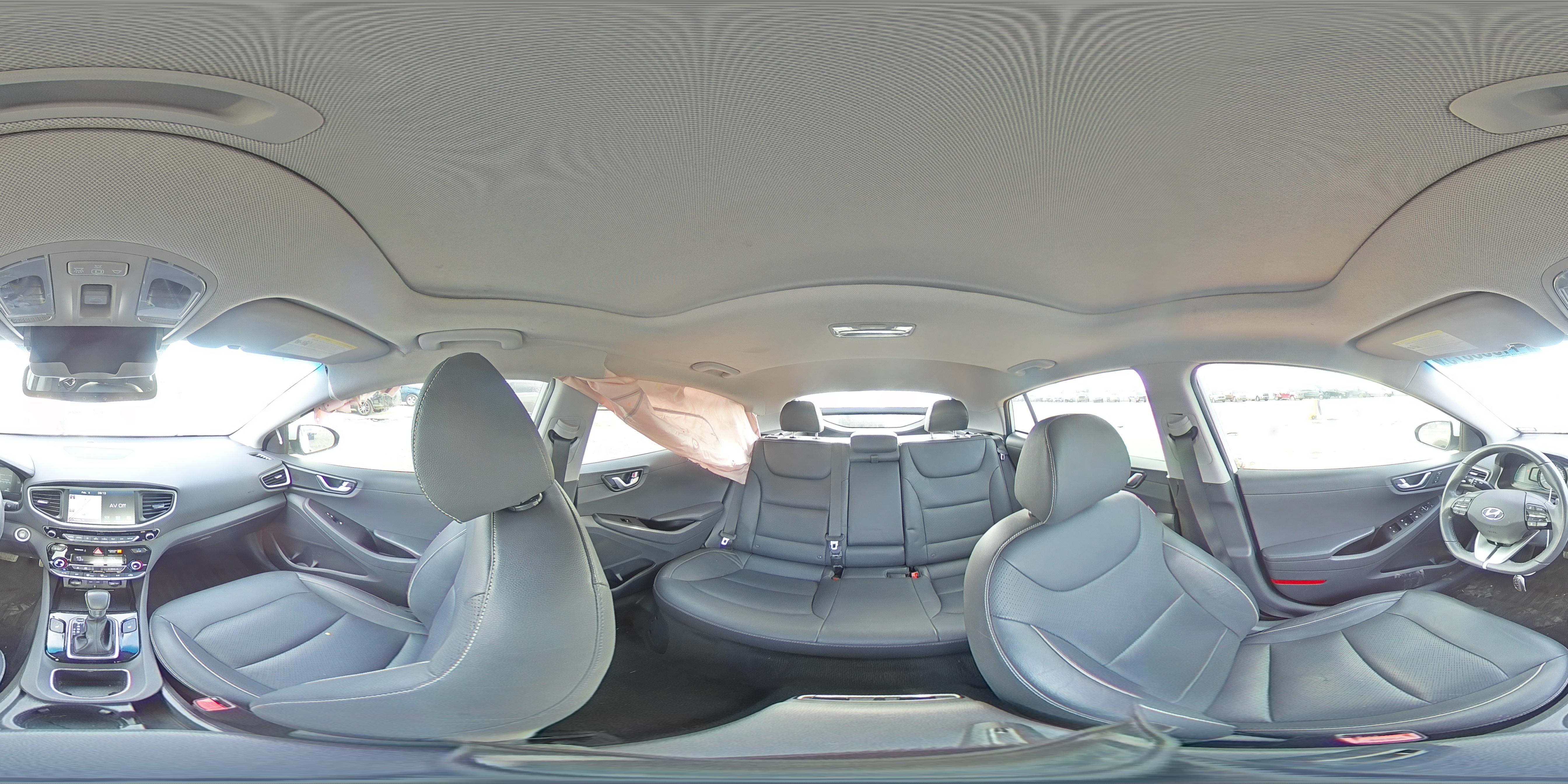2019 Hyundai IONIQ - Image 13