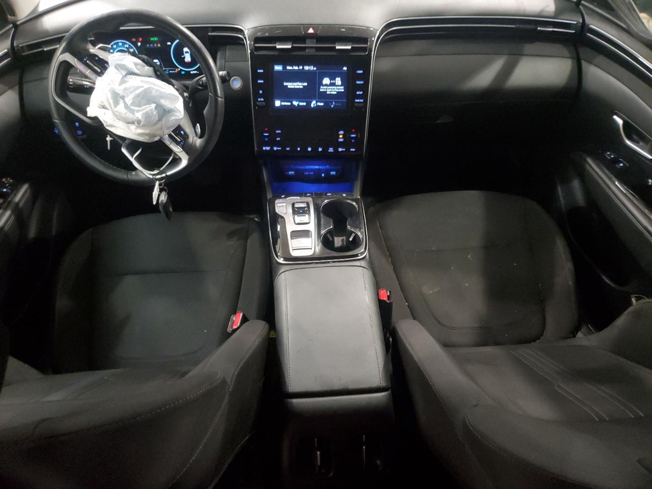 2022 Hyundai Tucson - Image 8