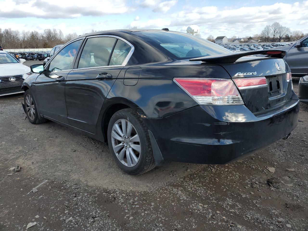 2011 Honda Accord - Image 2