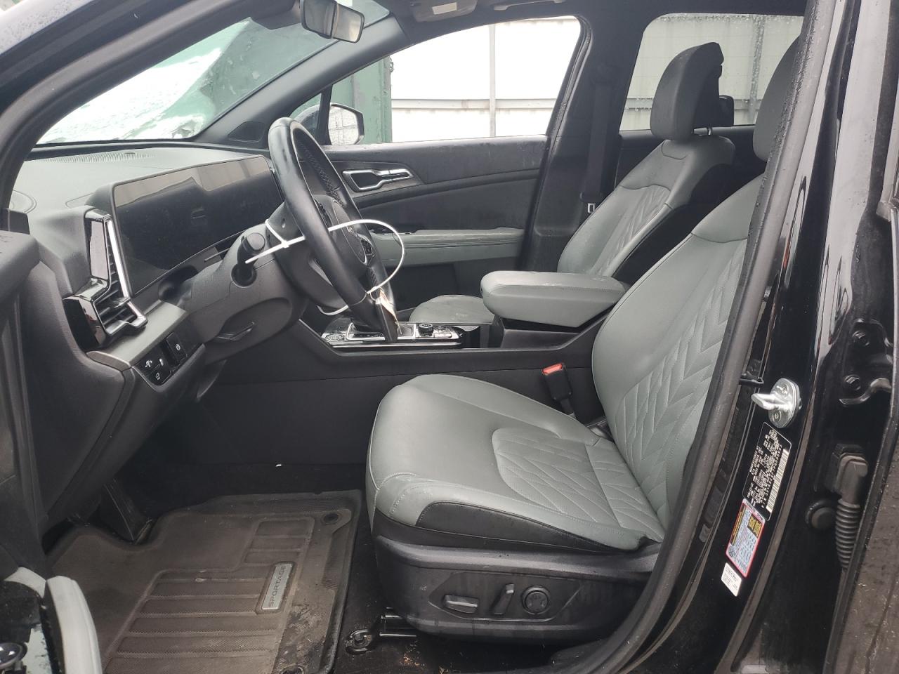 2023 Kia Sportage - Image 7