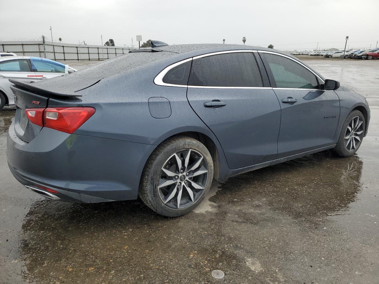 2021 Chevrolet Malibu - Image 3