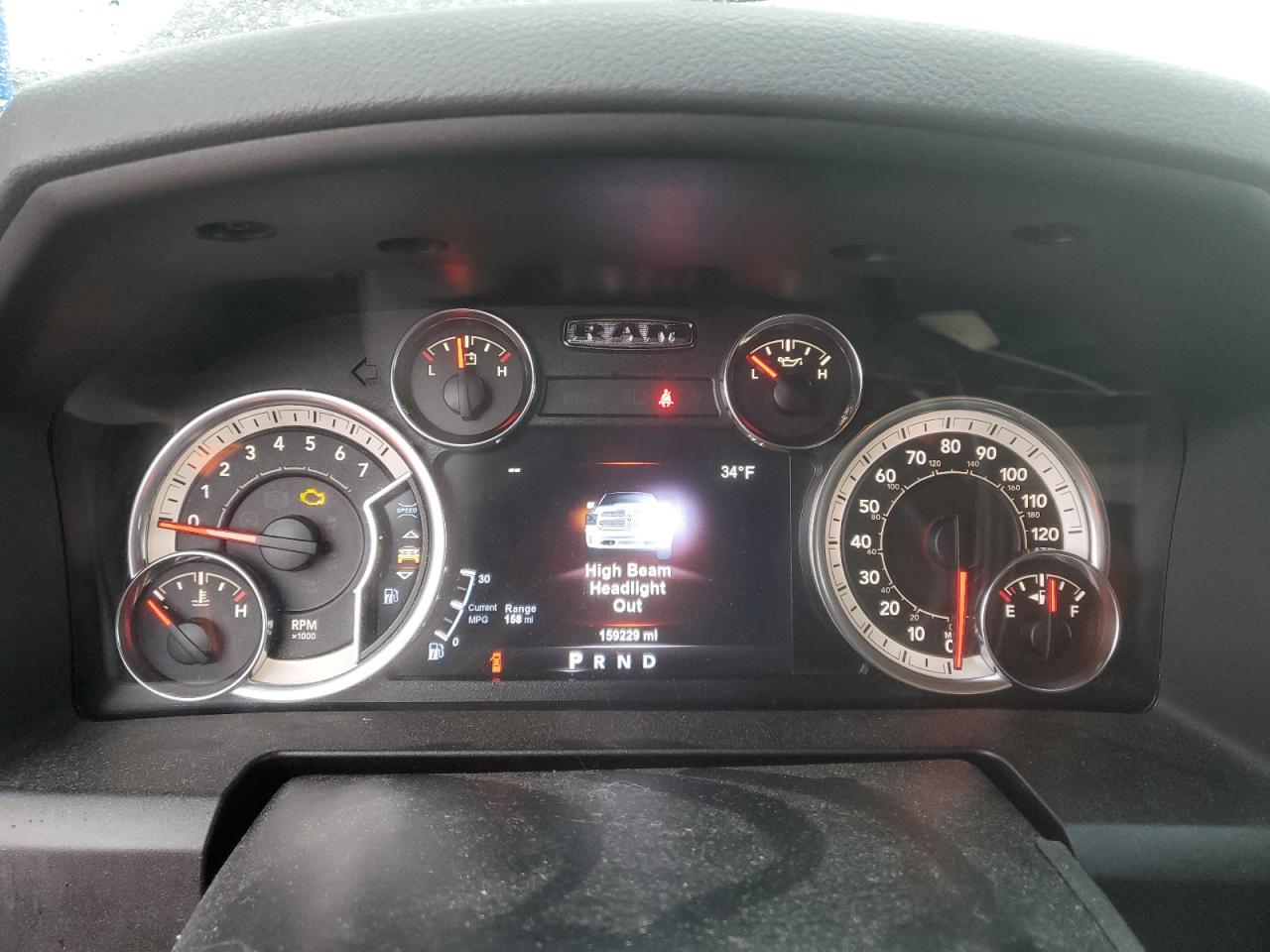 2017 RAM 1500 - Image 9
