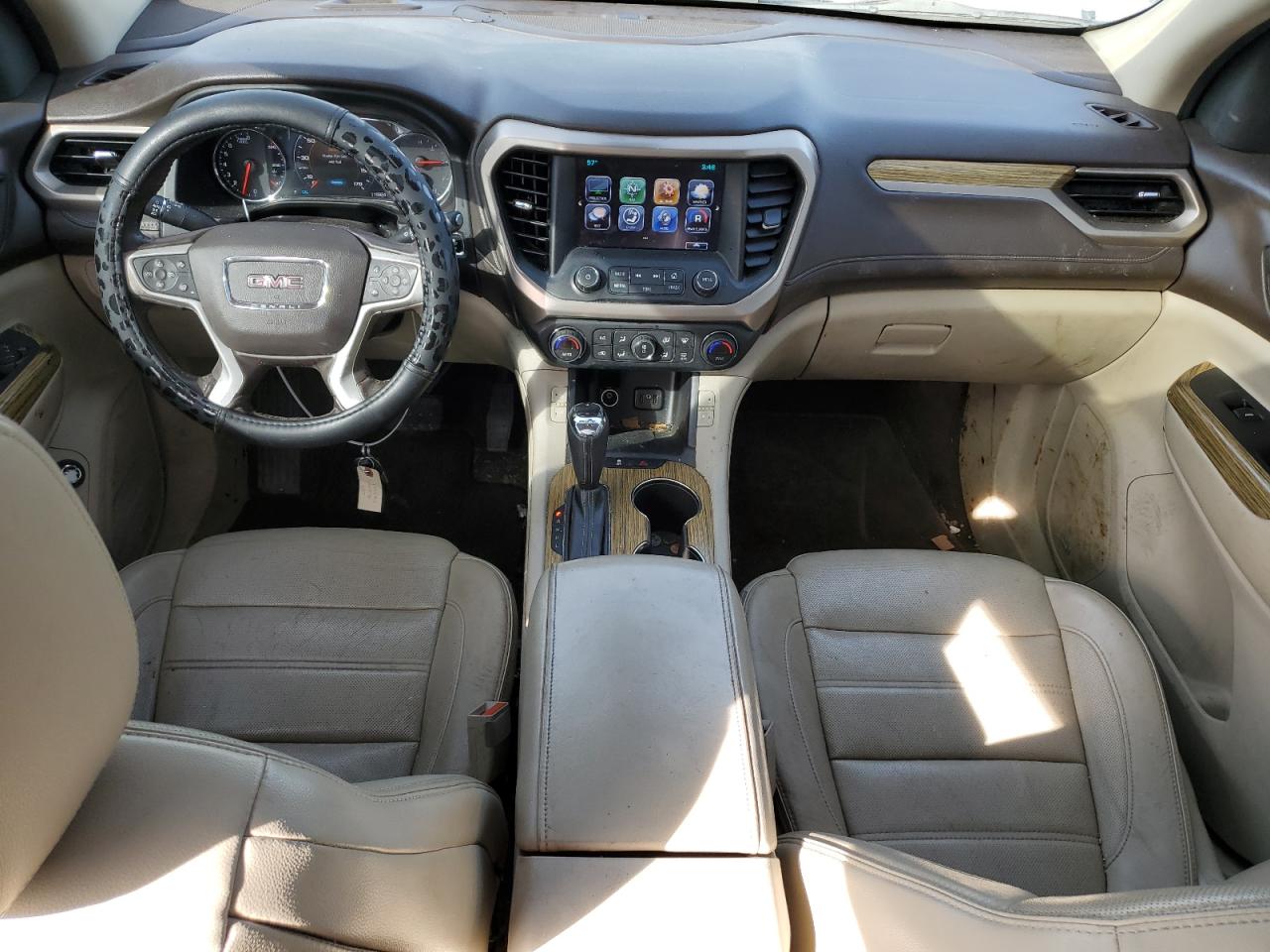 2017 GMC Acadia - Image 8