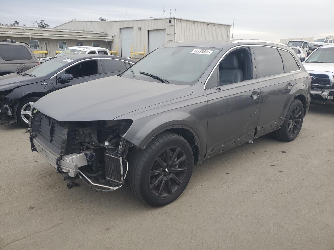 2018 Audi Q7 - Image 1