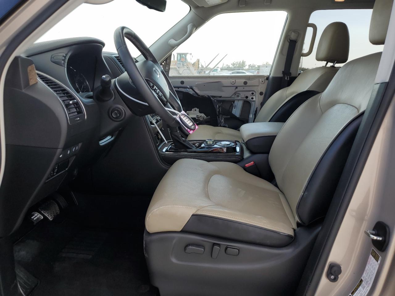 2021 Infiniti QX80 - Image 7