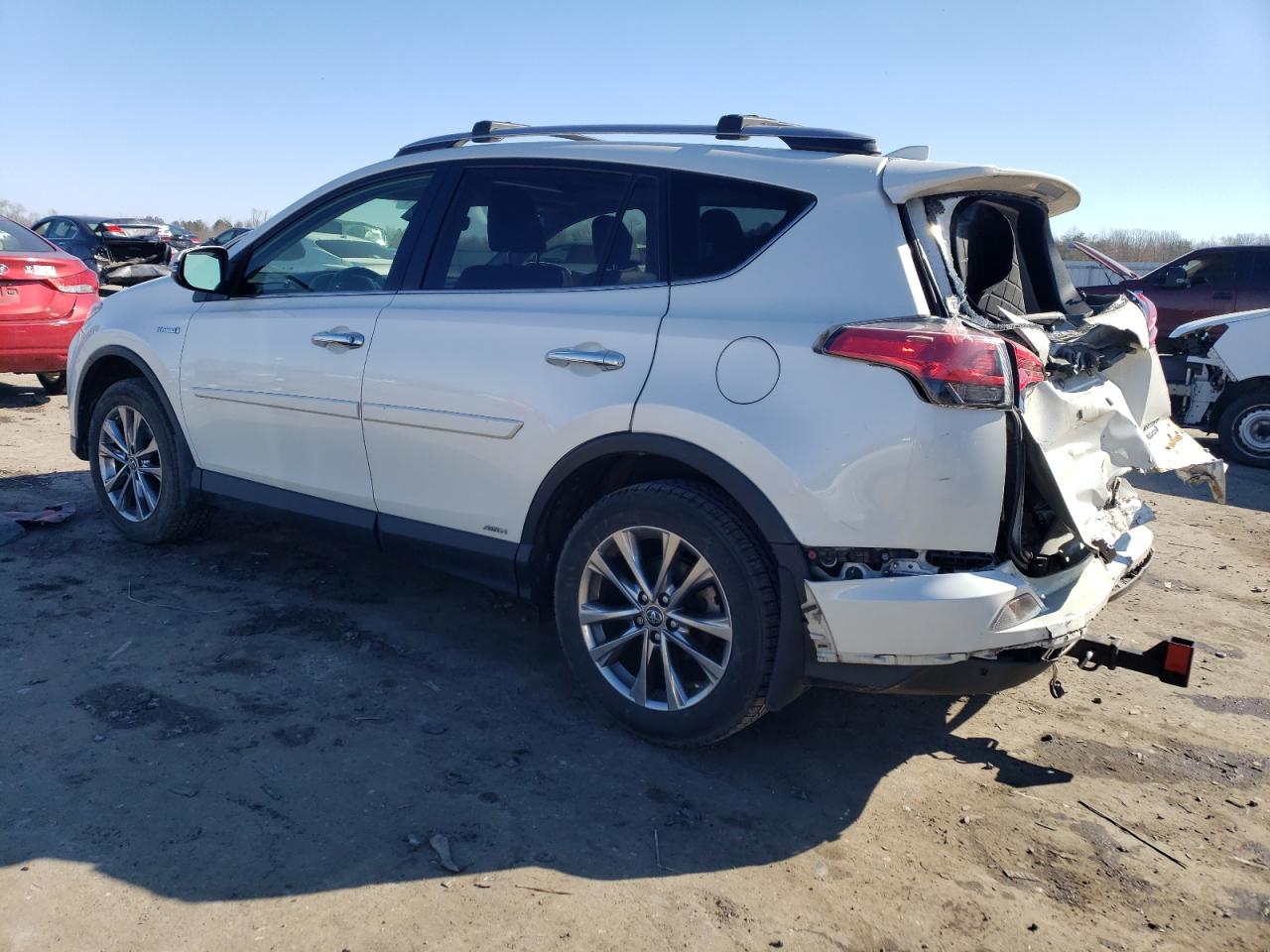 2017 Toyota RAV 4 - Image 2