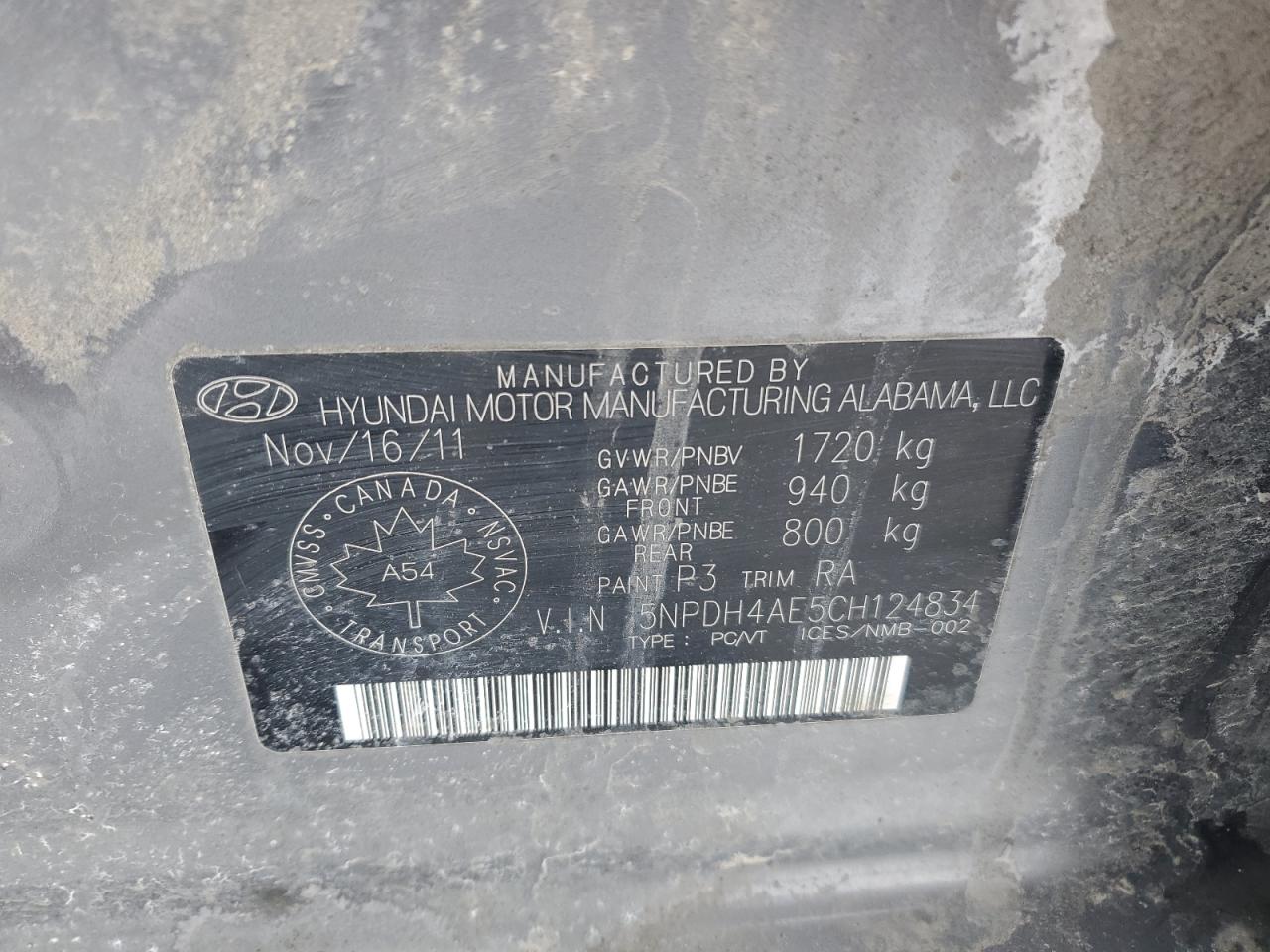 2012 Hyundai Elantra - Image 12