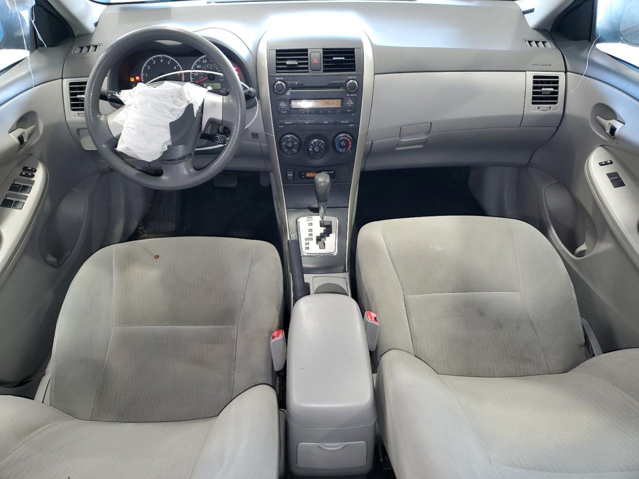 2010 Toyota Corolla - Image 8