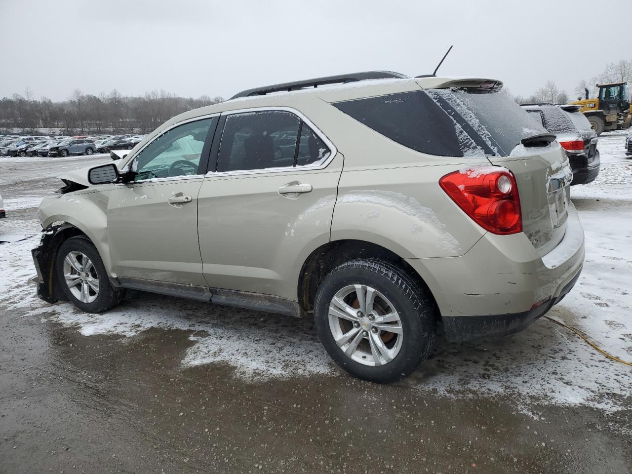 2015 Chevrolet Equinox - Image 2