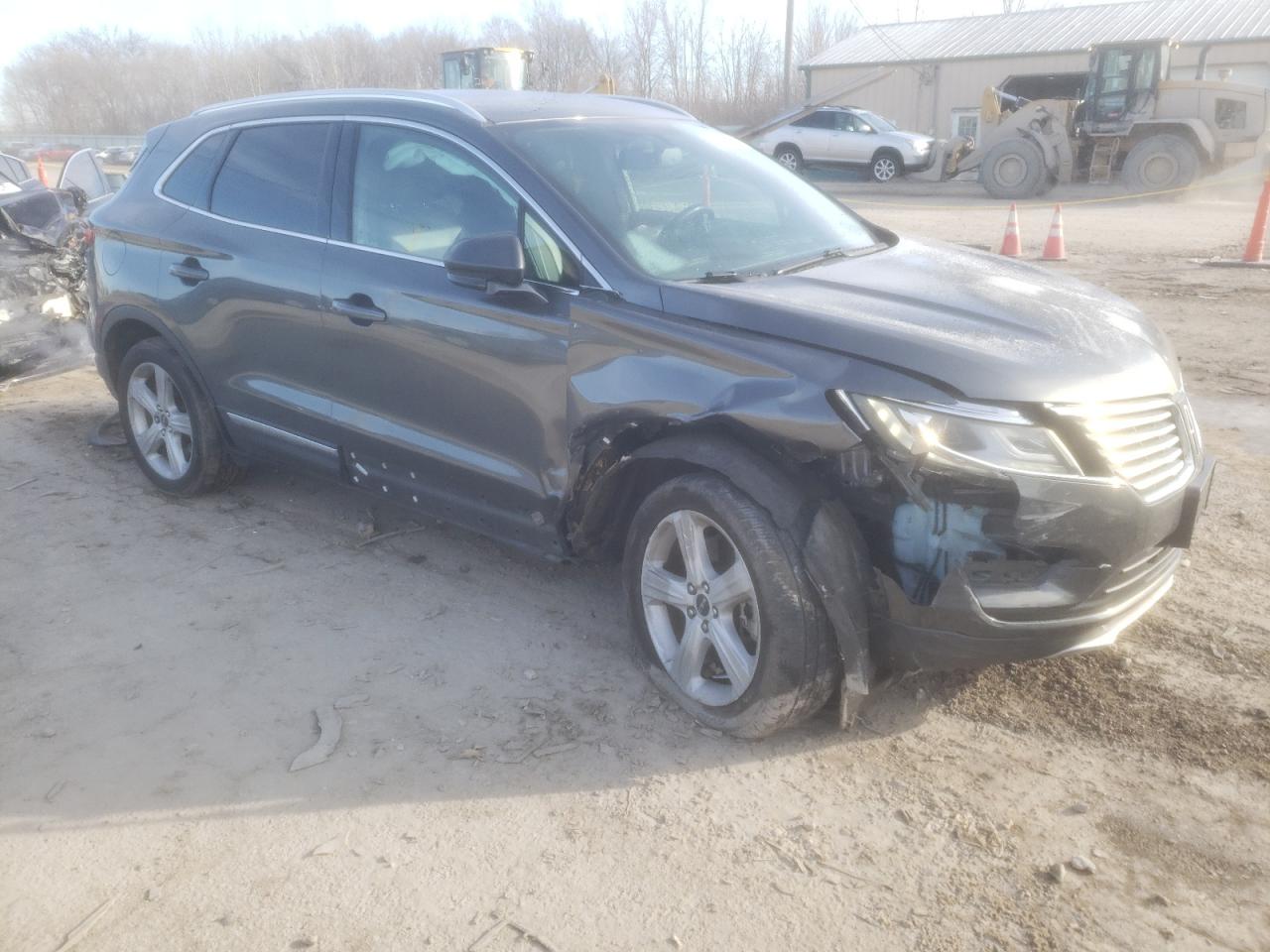 2017 Lincoln MKC - Image 4
