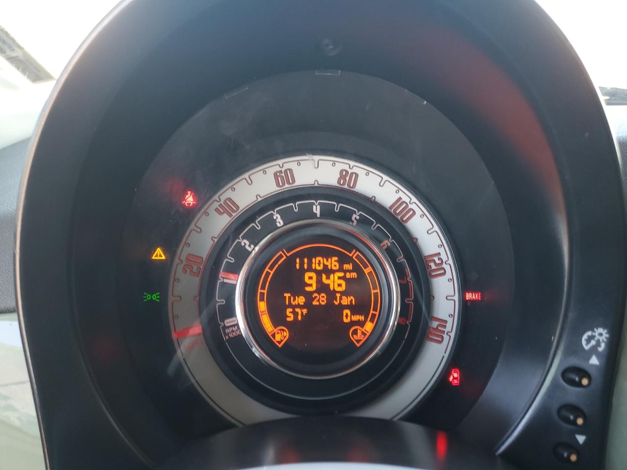 2015 Fiat 500 - Image 9