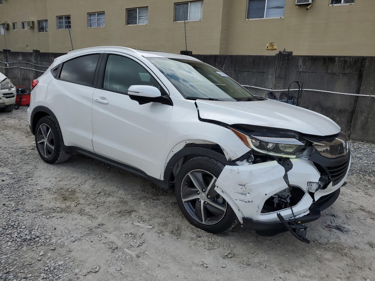 2022 Honda HR-V - Image 4